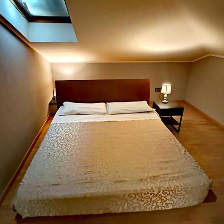 Family Apartment Verona Class "Residenze Del Cuore" Exterior photo